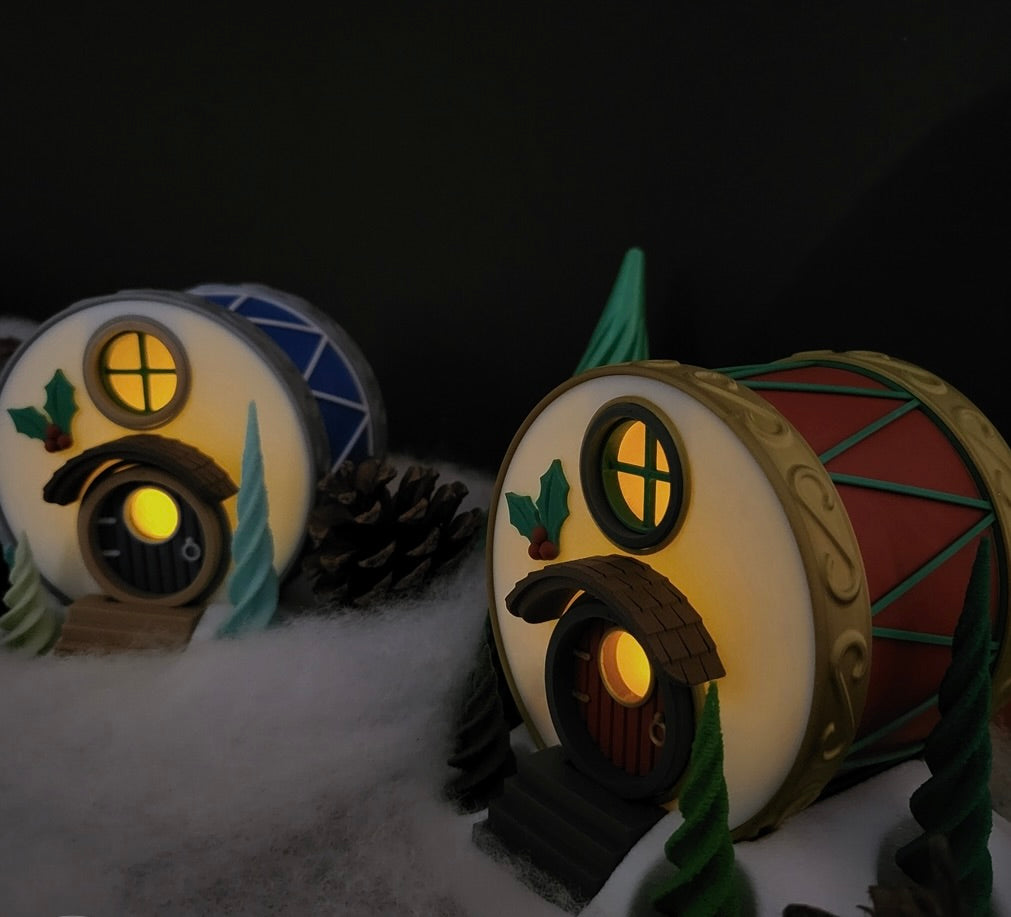 Weihnachtliches Trommel-Haus – Deine leuchtende & gemütliche Wichtel-Deko!