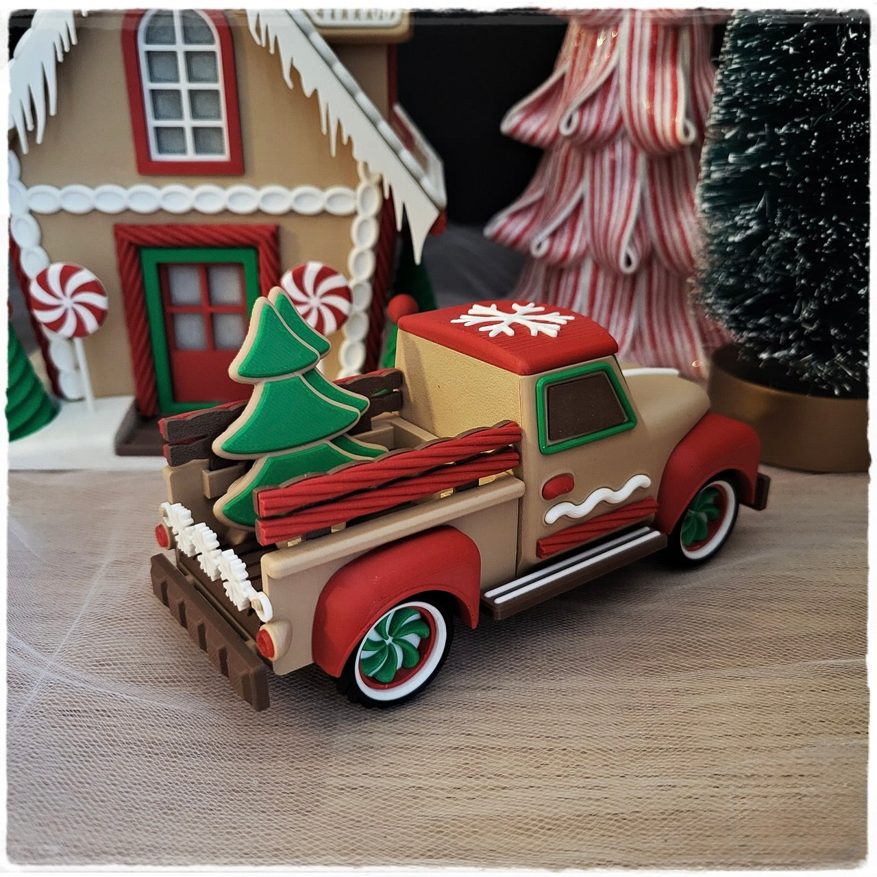 Weihnachts-Truck "Lebkuchen-Express" | Deko-Auto Weihnachten