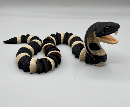 Königskobra (King Cobra) – Die majestätische Schlange für deine Sammlung!